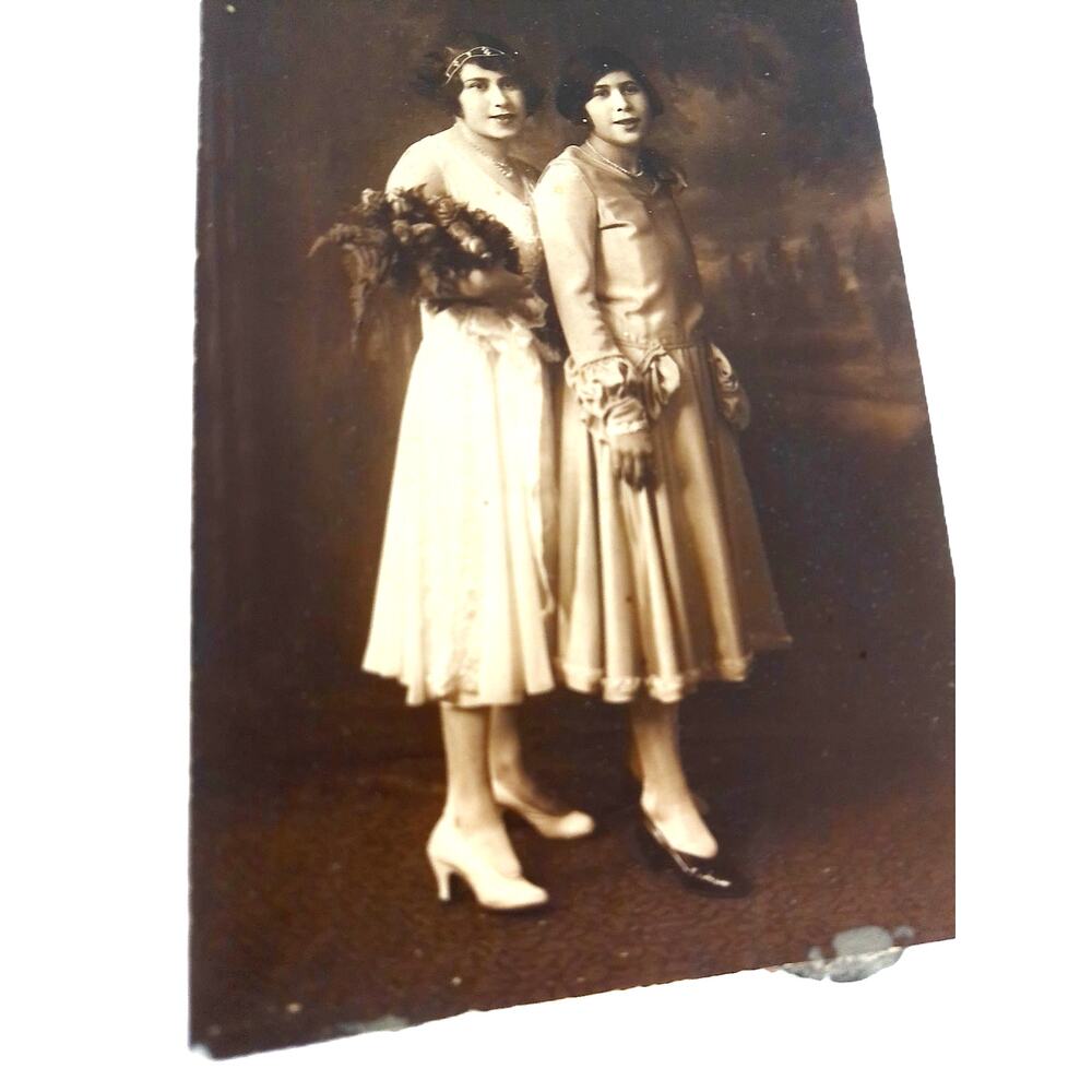Antique 1920s Bridesmaids Sepia Photo Vintage Flapper Wedding Fashion Portrait